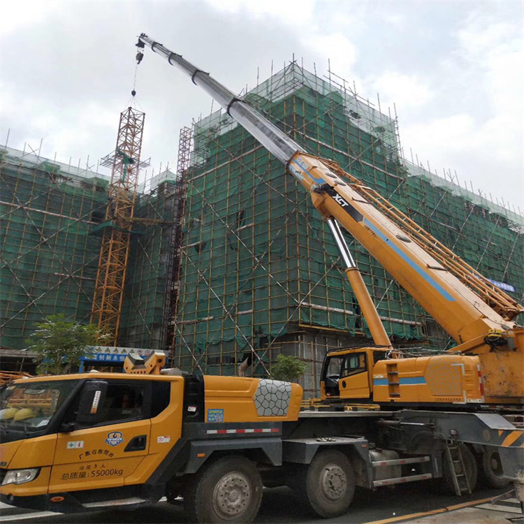 漳浦县谈谈吊车租赁需要注意的事项